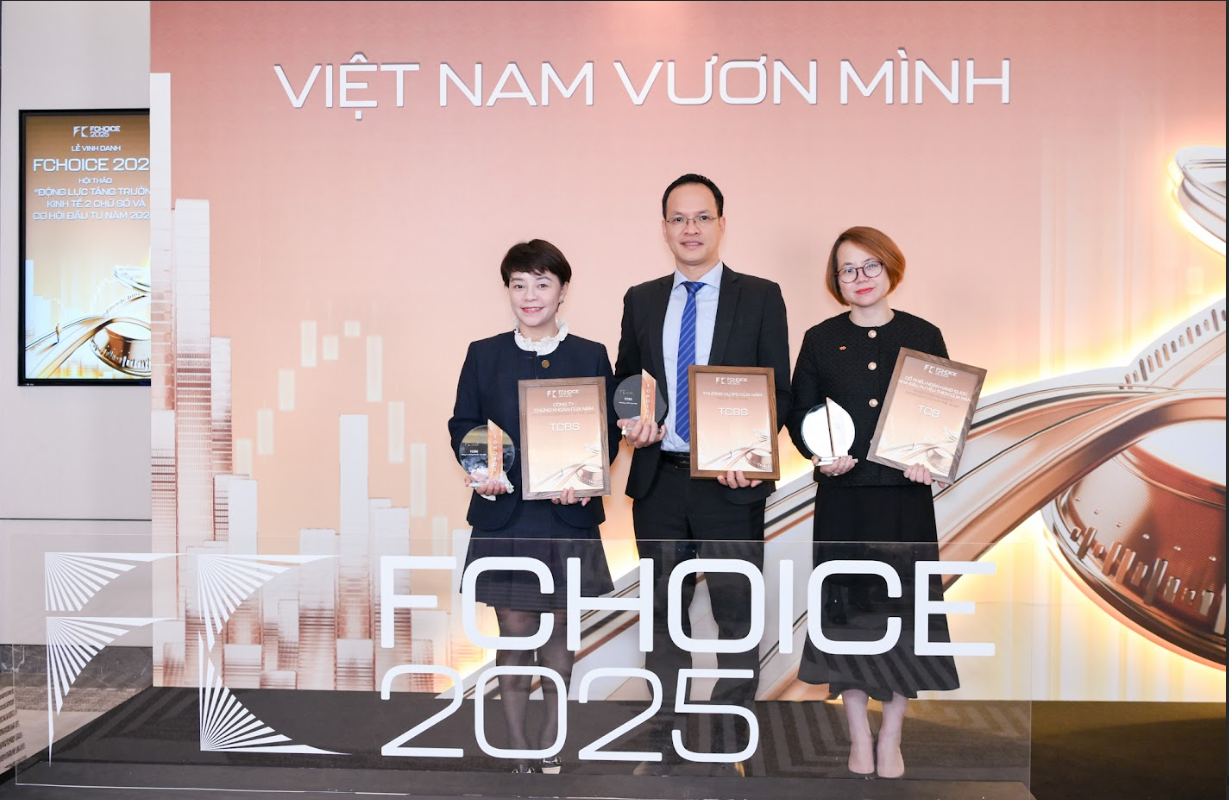 Vinh danh 6 “thành tựu’’ đột phá của Techcombank và hệ sinh thái tại Fchoice 2025